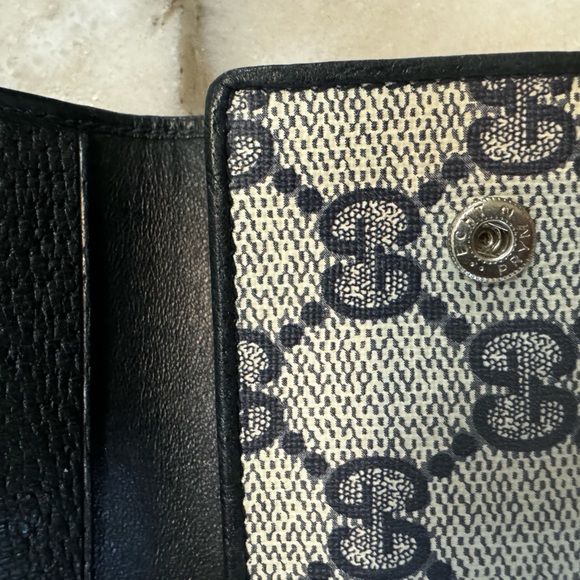 Vintage Monogram Gucci Key Holder (missing key attachment) - Picture 8 of 16